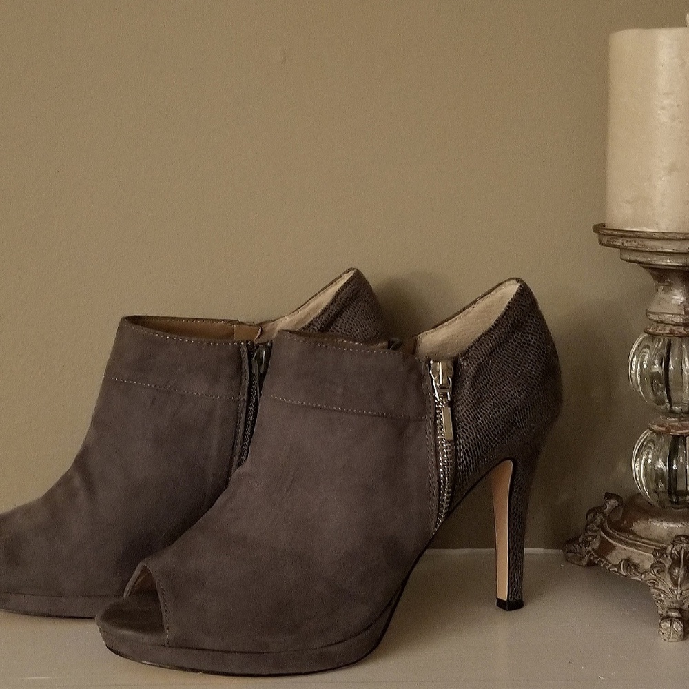 Style & Co gray booties
